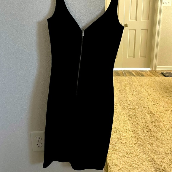 Michael Kors black bodycon dress with front zipper - Picture 1 of 2
